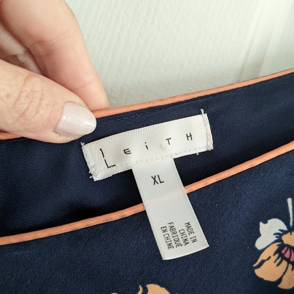 Wide leg floral jumpsuit - Picture 3 of 3